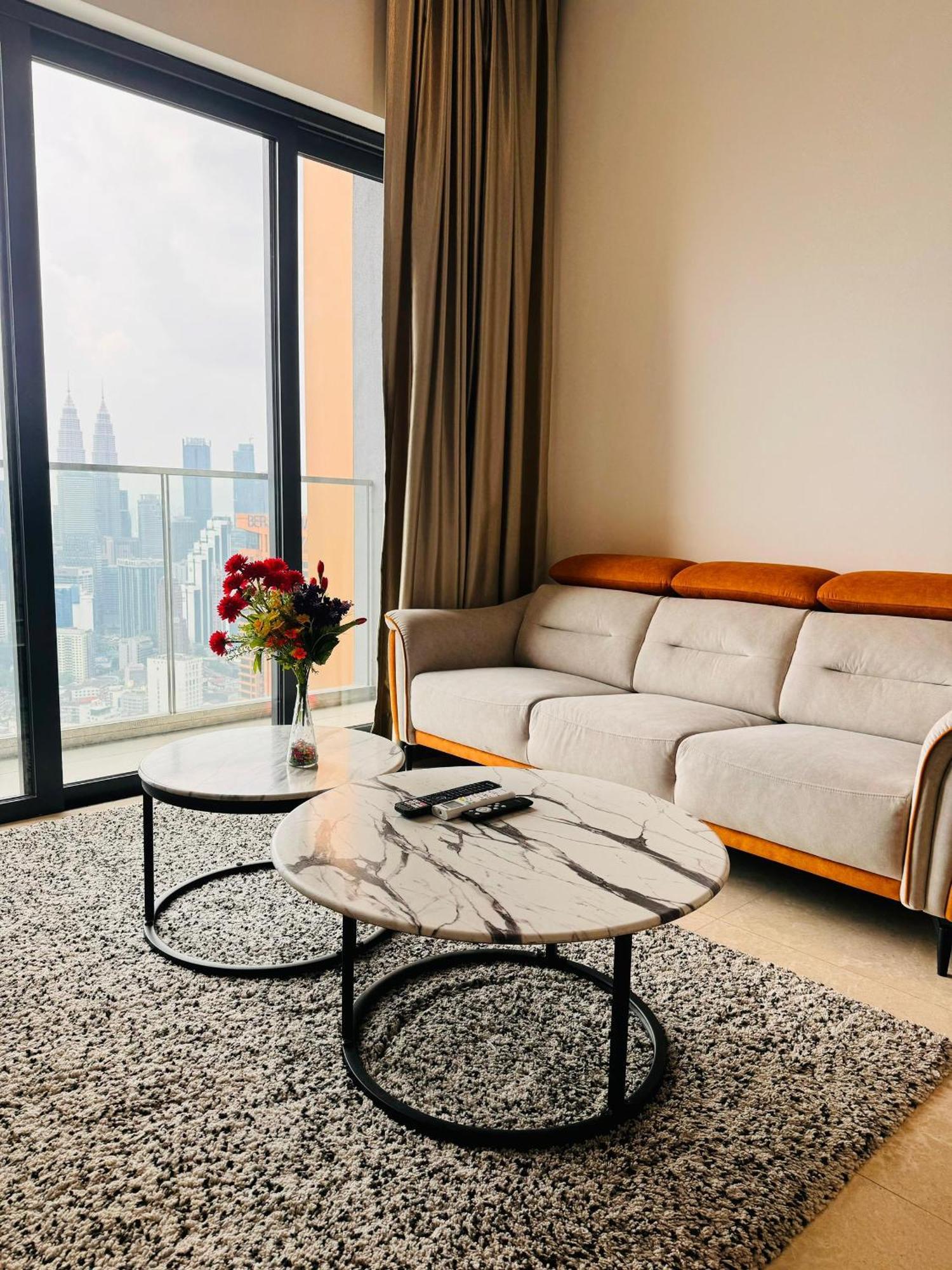 Lucantia Serviced Suites Kuala Lumpur Dış mekan fotoğraf